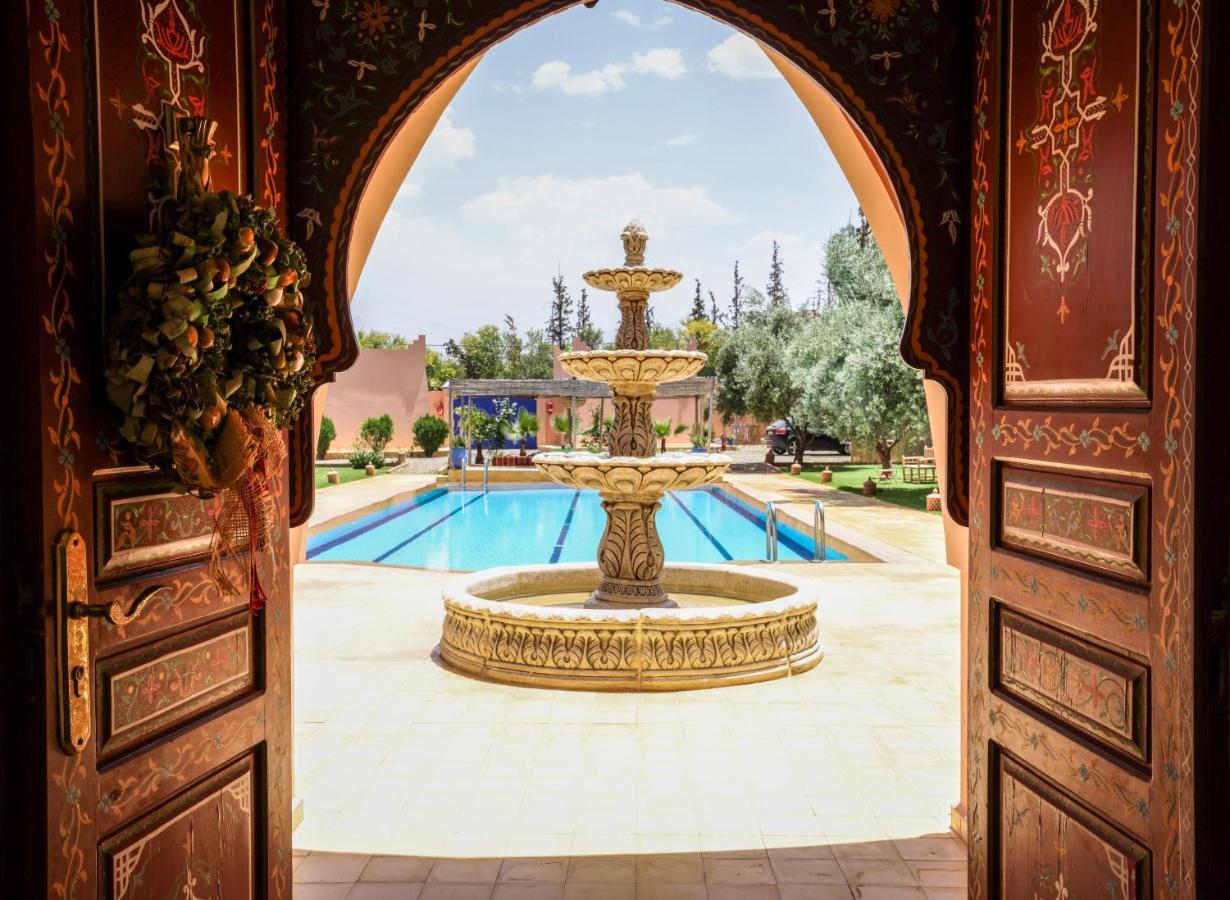 Tiguemine Sarah Hotel Douar Akkara Kültér fotó