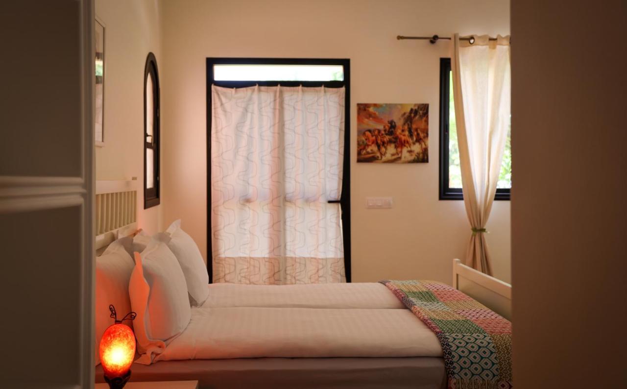 Tiguemine Sarah Hotel Douar Akkara Kültér fotó