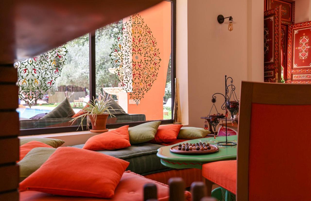 Tiguemine Sarah Hotel Douar Akkara Kültér fotó